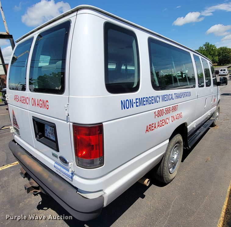 image for item IF9762 2014 Ford E350  van