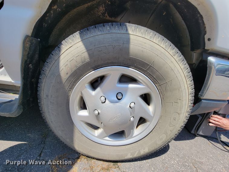 image for item IF9762 2014 Ford E350  van