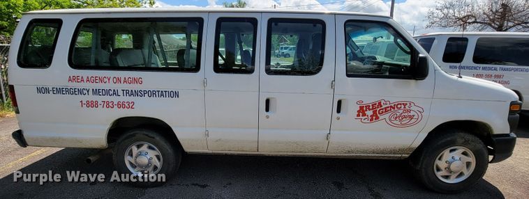 image for item IF9763 2011 Ford E350  van