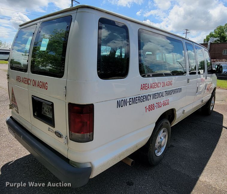 image for item IF9763 2011 Ford E350  van