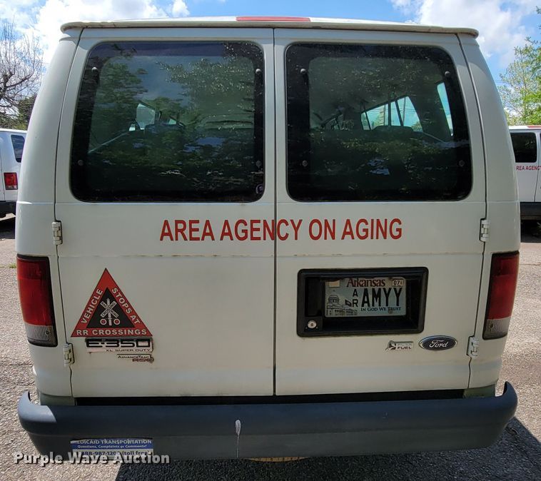 image for item IF9763 2011 Ford E350  van