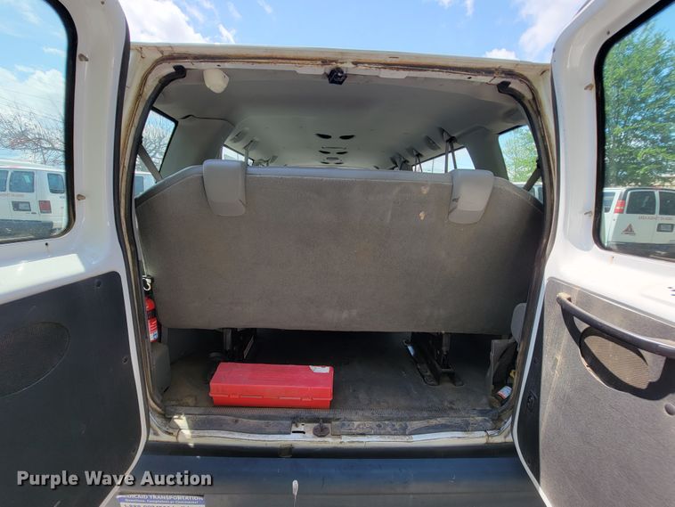 image for item IF9763 2011 Ford E350  van
