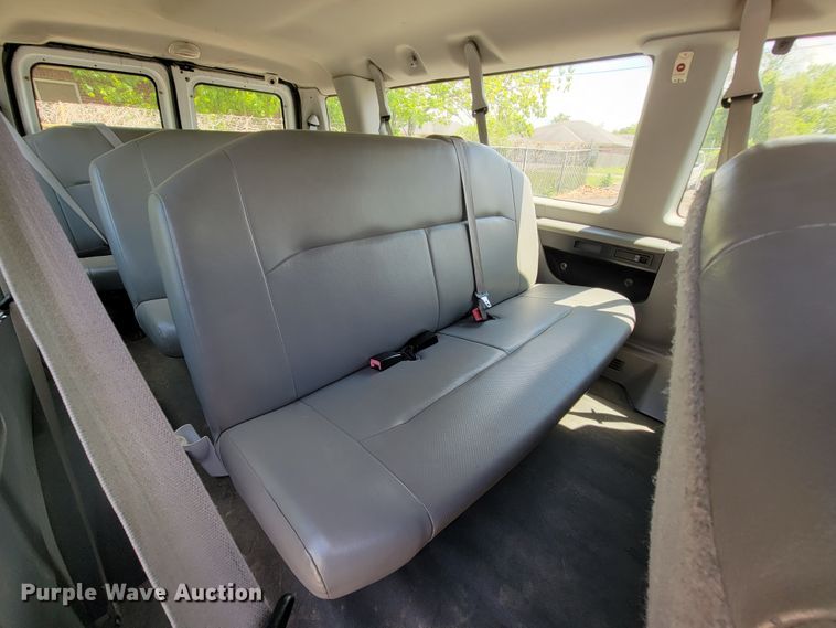 image for item IF9763 2011 Ford E350  van