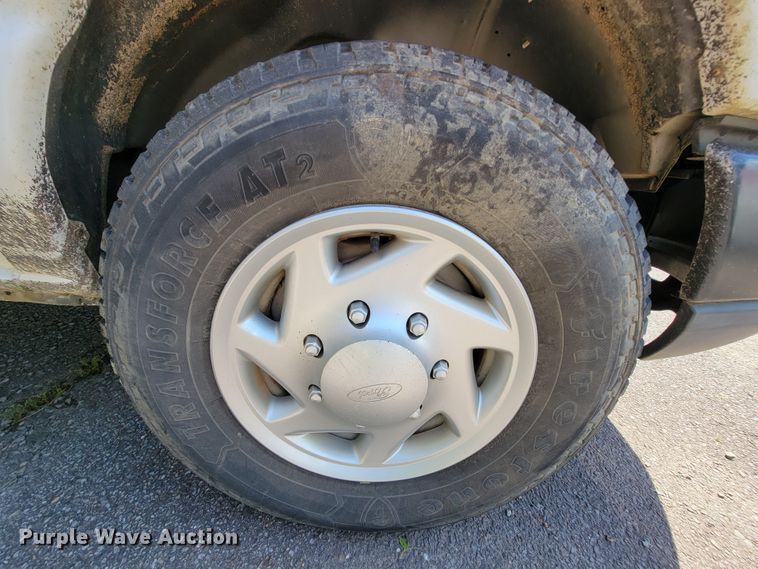 image for item IF9763 2011 Ford E350  van