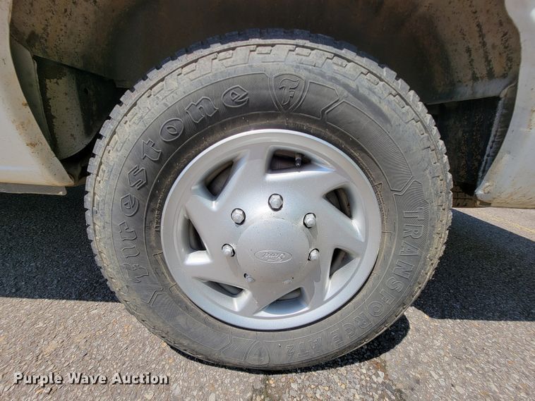 image for item IF9763 2011 Ford E350  van