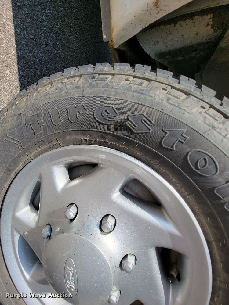 image for item IF9763 2011 Ford E350  van