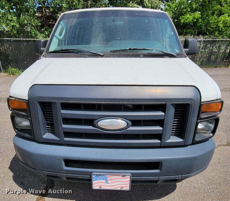 image for item IF9764 2014 Ford E350  van