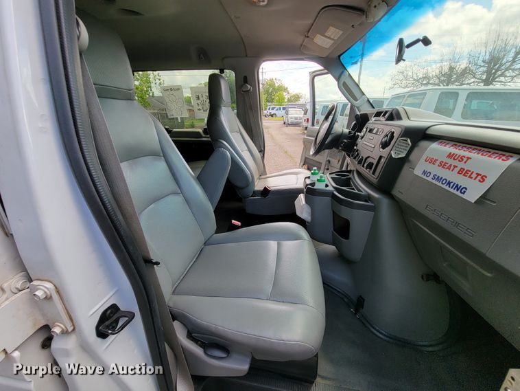image for item IF9764 2014 Ford E350  van