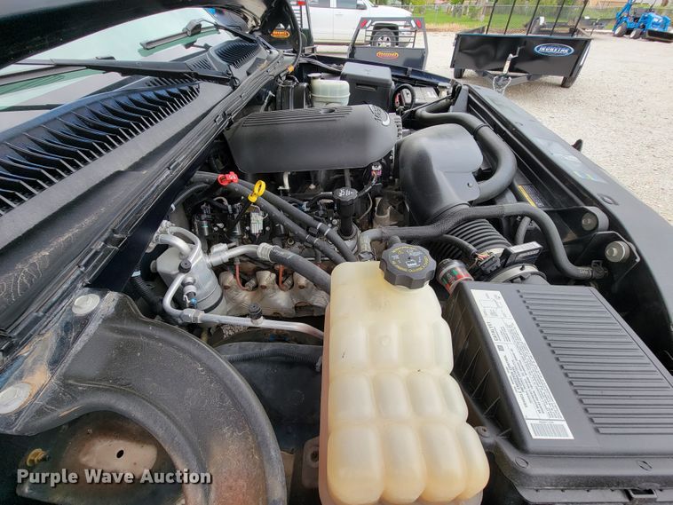 image for item IF9777 2006 GMC Sierra 1500  Ext. Cab pickup truck