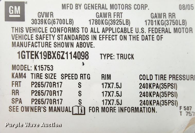 image for item IF9777 2006 GMC Sierra 1500  Ext. Cab pickup truck
