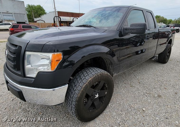 image for item IF9781 2012 Ford F150  SuperCab pickup truck