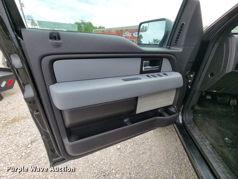 image for item IF9781 2012 Ford F150  SuperCab pickup truck