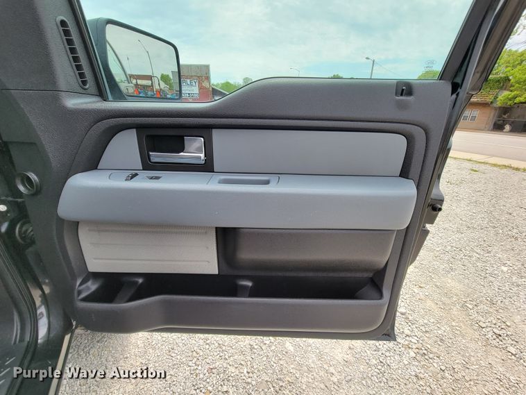 image for item IF9781 2012 Ford F150  SuperCab pickup truck