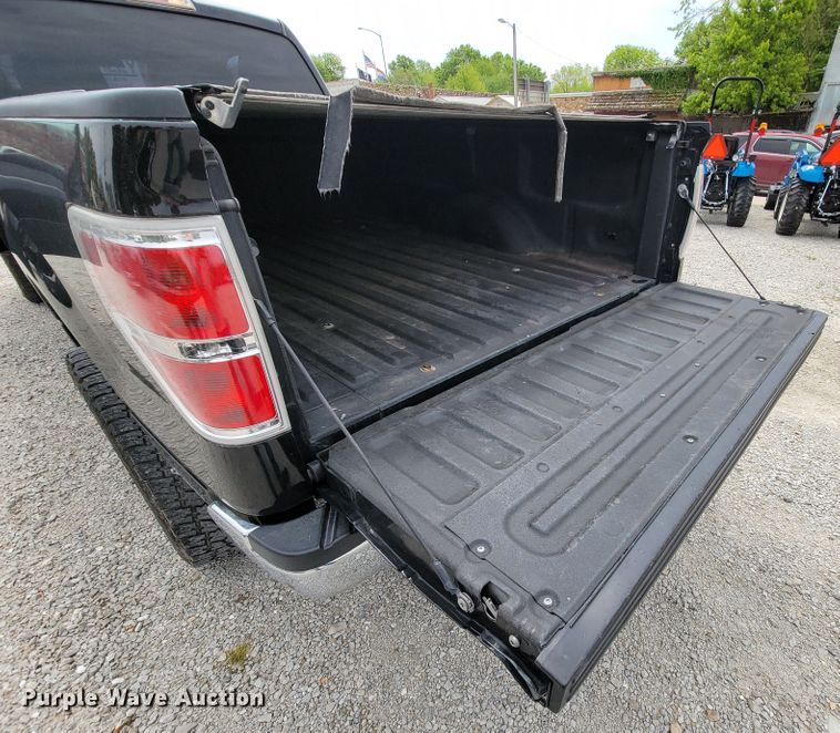 image for item IF9781 2012 Ford F150  SuperCab pickup truck