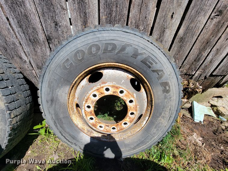 image for item IF9793 (8) 295/75R22.5 tires