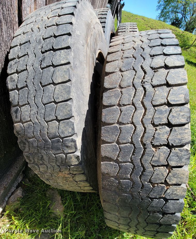 image for item IF9793 (8) 295/75R22.5 tires