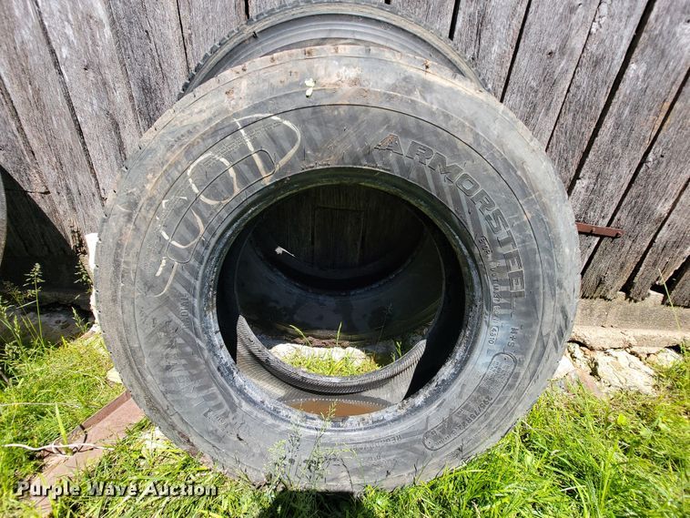 image for item IF9793 (8) 295/75R22.5 tires