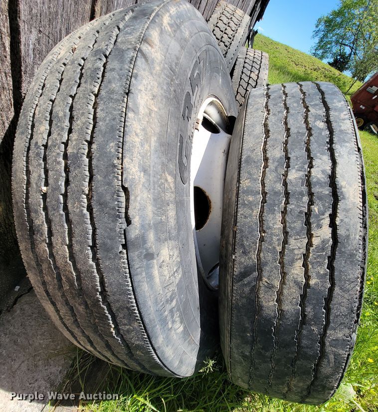 image for item IF9793 (8) 295/75R22.5 tires