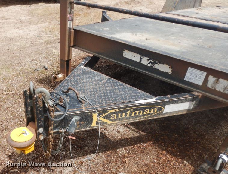 image for item IH9252 2014 Kaufman  tilt deck equipment trailer
