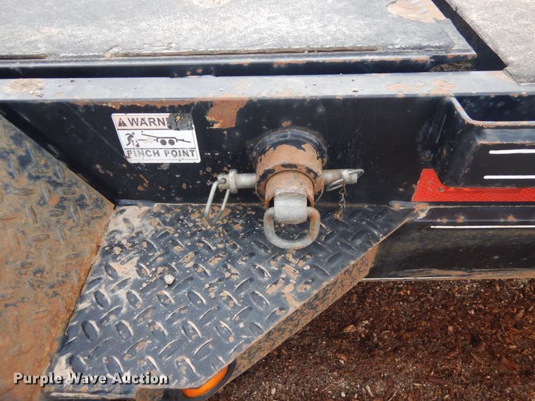 image for item IH9252 2014 Kaufman  tilt deck equipment trailer