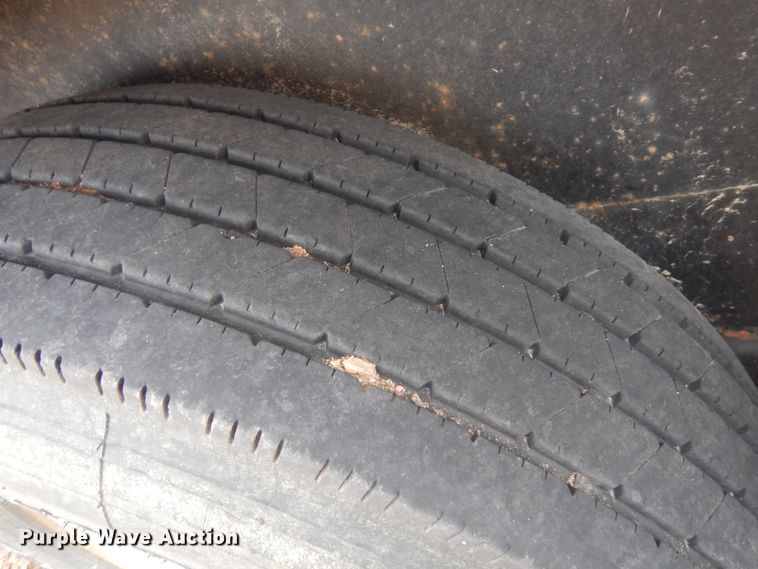 image for item IH9252 2014 Kaufman  tilt deck equipment trailer