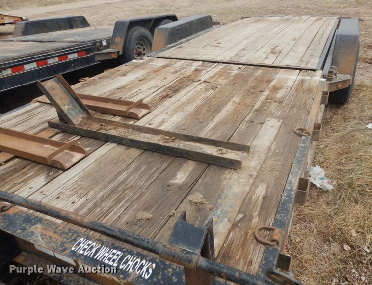 image for item IH9253 2010 Kaufman  tilt deck equipment trailer