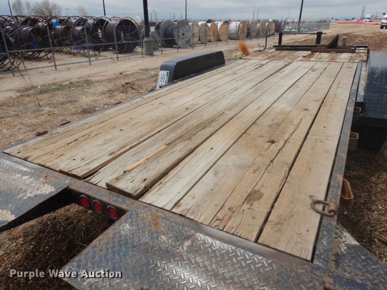 image for item IH9253 2010 Kaufman  tilt deck equipment trailer