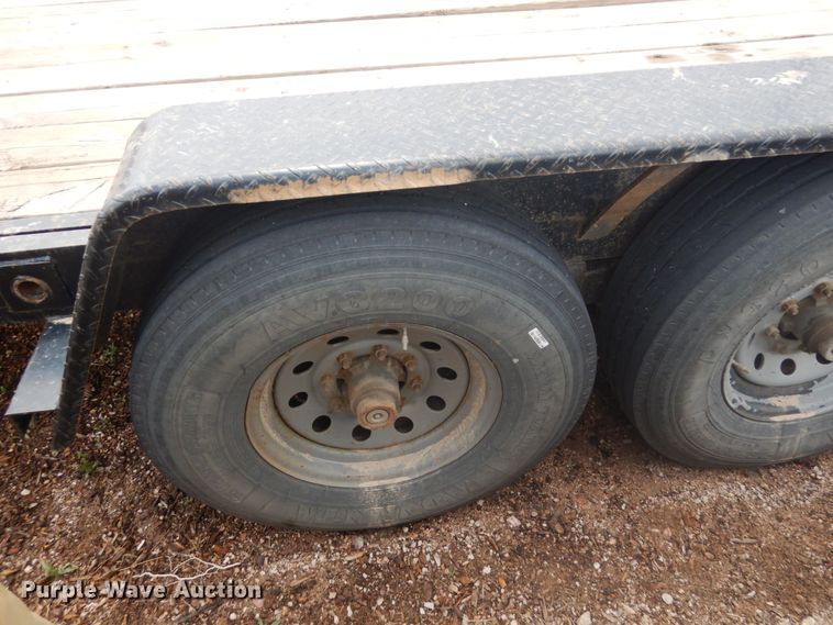 image for item IH9253 2010 Kaufman  tilt deck equipment trailer