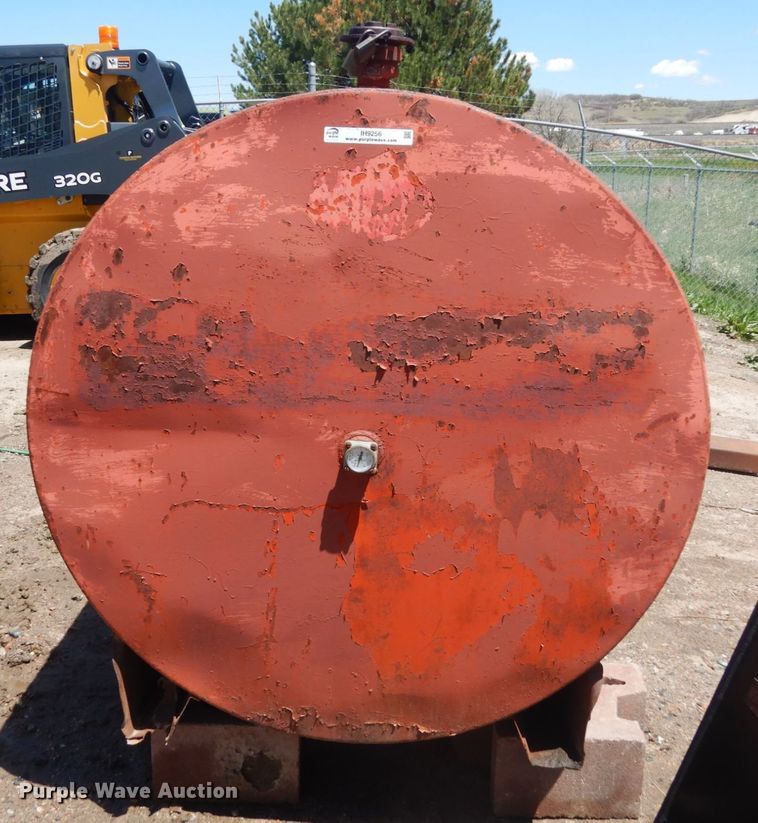 image for item IH9256 Eaton  fuel tank