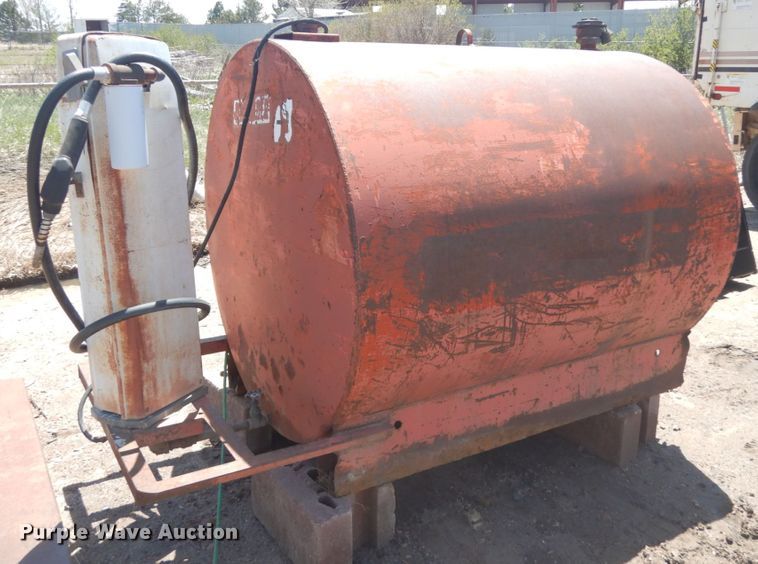 image for item IH9256 Eaton  fuel tank