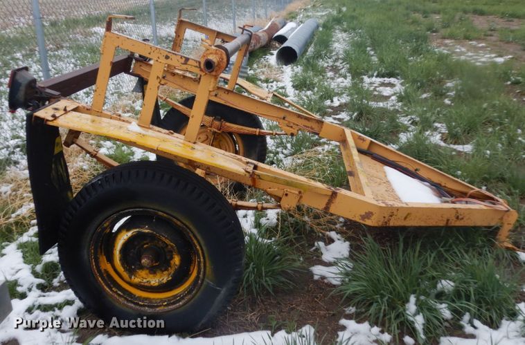 image for item IH9270 1993 shop built reel trailer