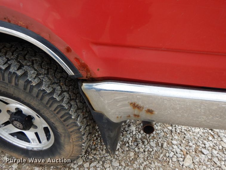 image for item IL9307 1993 Toyota 4Runner SR5  SUV