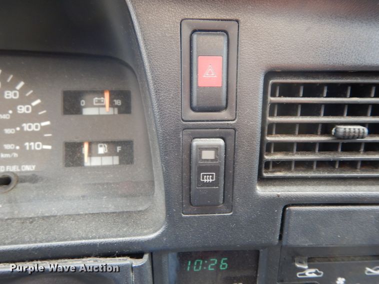 image for item IL9307 1993 Toyota 4Runner SR5  SUV