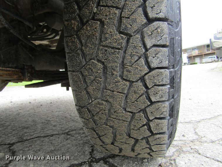 image for item IL9397 2000 Dodge Dakota SLT  Quad Cab pickup truck