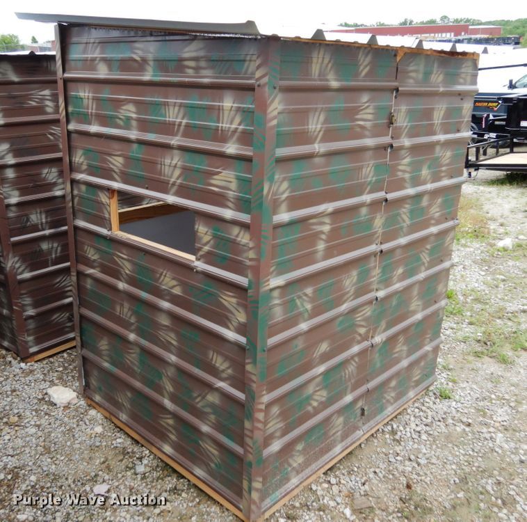 image for item IL9425 Shop built hunting blind