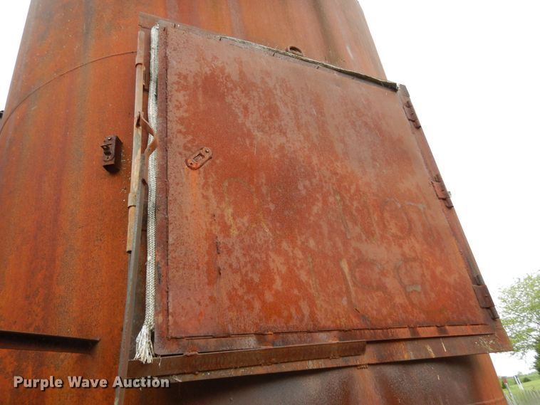 image for item IL9427 Steel tank