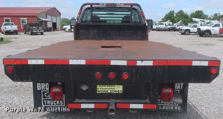 image for item IO9100 2008 Ford F450 Super Duty XL  flatbed truck