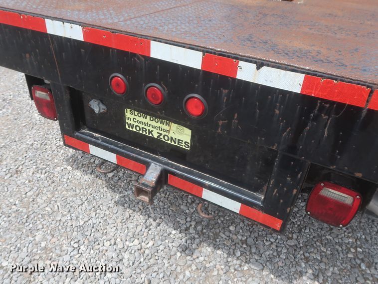 image for item IO9100 2008 Ford F450 Super Duty XL  flatbed truck