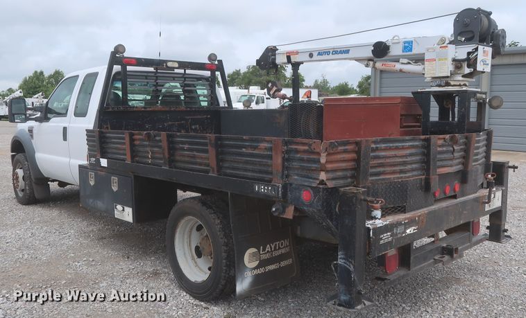 image for item IO9103 2008 Ford F450 Super Duty XL  flatbed truck