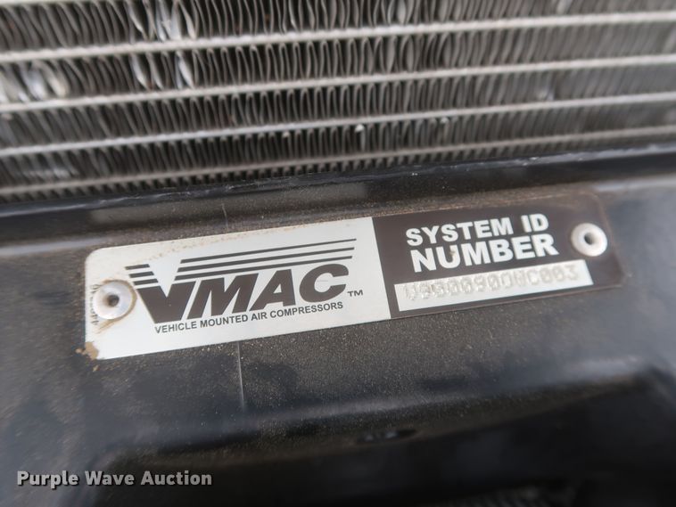 image for item IO9103 2008 Ford F450 Super Duty XL  flatbed truck