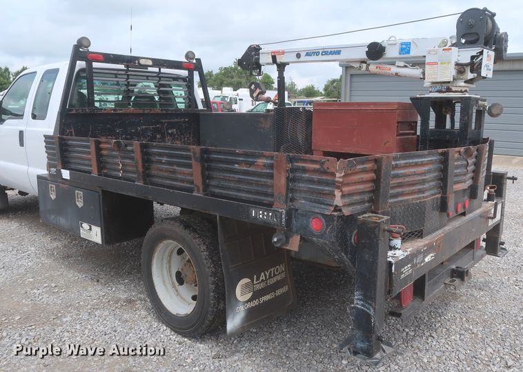 image for item IO9103 2008 Ford F450 Super Duty XL  flatbed truck