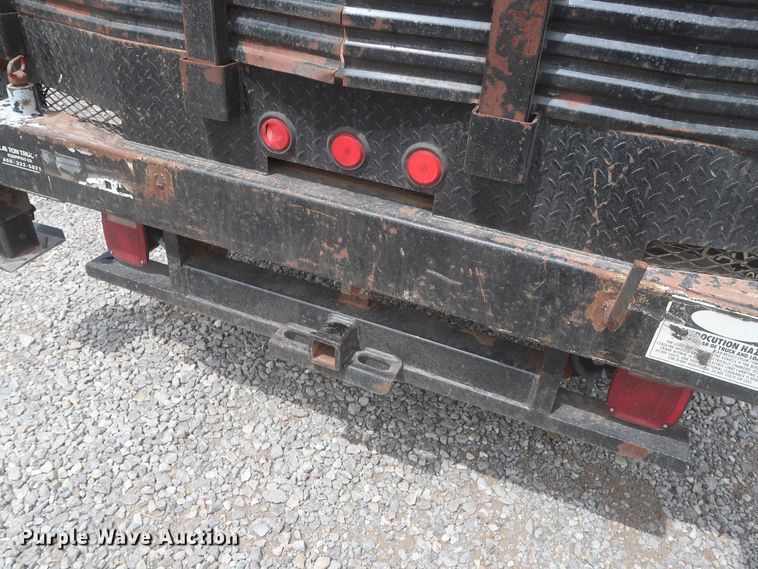 image for item IO9103 2008 Ford F450 Super Duty XL  flatbed truck