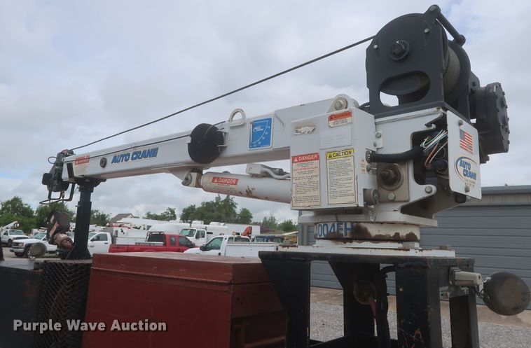 image for item IO9103 2008 Ford F450 Super Duty XL  flatbed truck