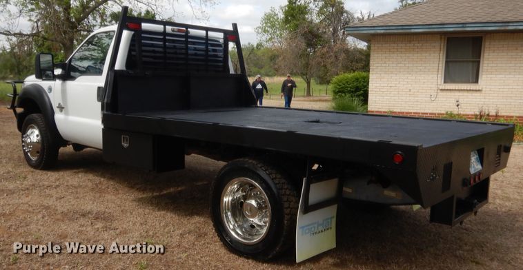 image for item IP9772 2011 Ford F550 Super Duty  flatbed truck