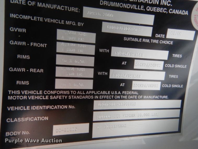 image for item IP9826 2000 GMC 3500  shuttle bus