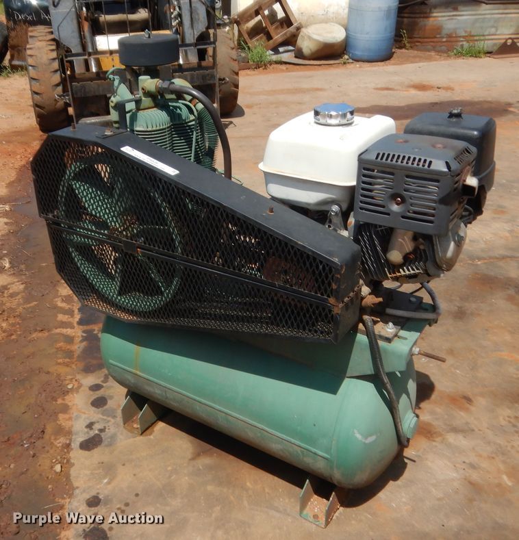 image for item IP9836 Champion HGR7-3H  air compressor