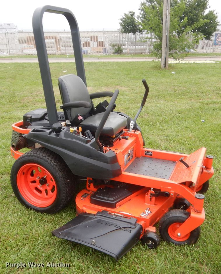 image for item IP9867 Kubota Z125SKH  ZTR lawn mower