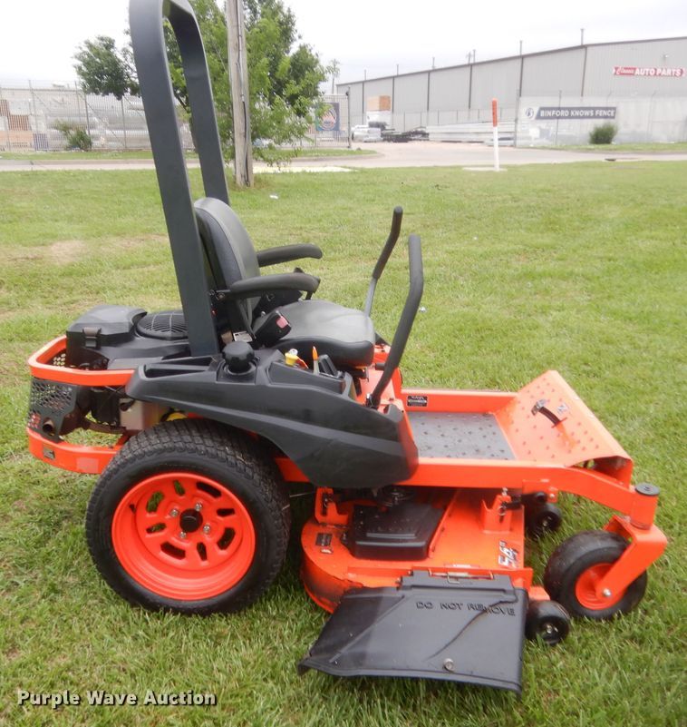 image for item IP9867 Kubota Z125SKH  ZTR lawn mower
