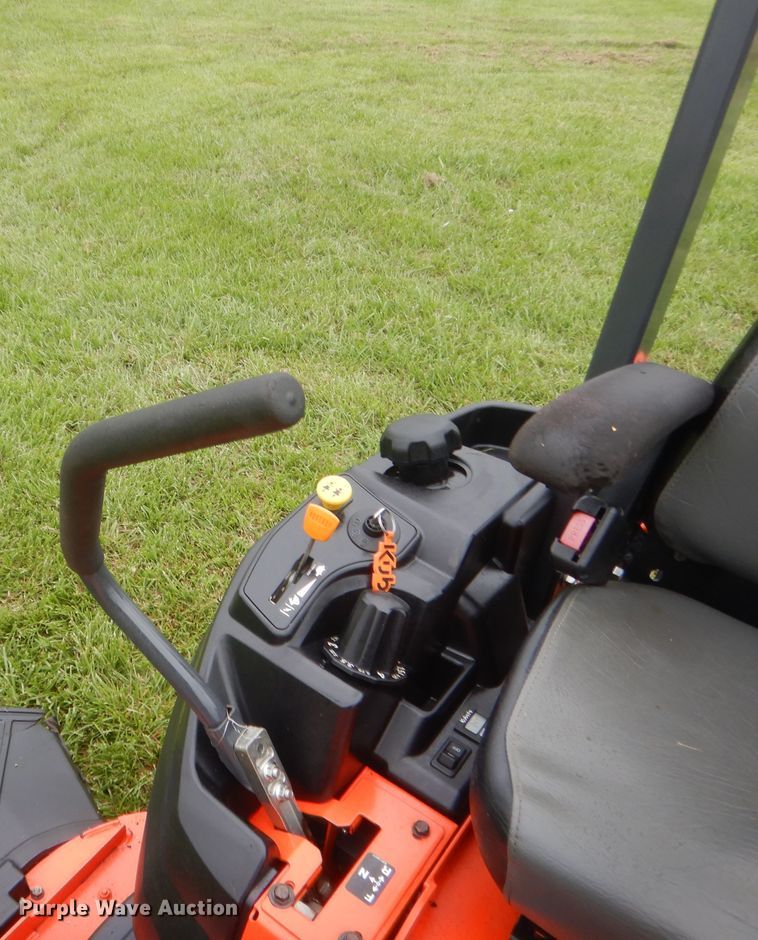 image for item IP9867 Kubota Z125SKH  ZTR lawn mower