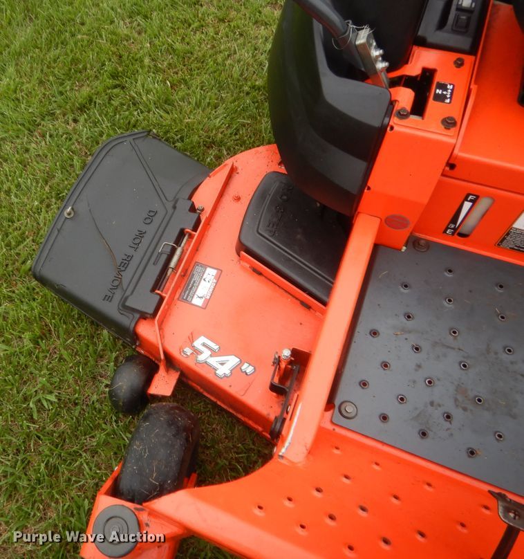 image for item IP9867 Kubota Z125SKH  ZTR lawn mower